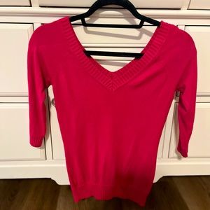 💕 Pink V Neck Top Size Small 💕